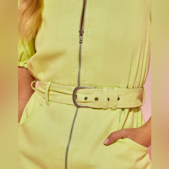 Vici Dolls - Puff Sleeve Pocketed Mini Dress - Lime - like new- worn 1X - Picture 4 of 5